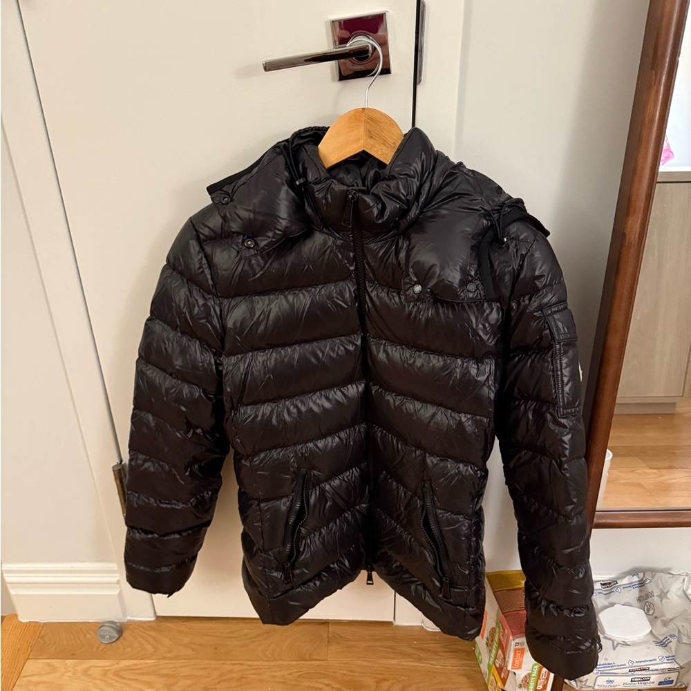Moncler Bady Hooded Short Down Jacket